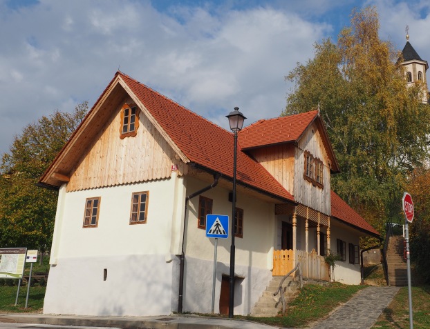 Starotrška hiša